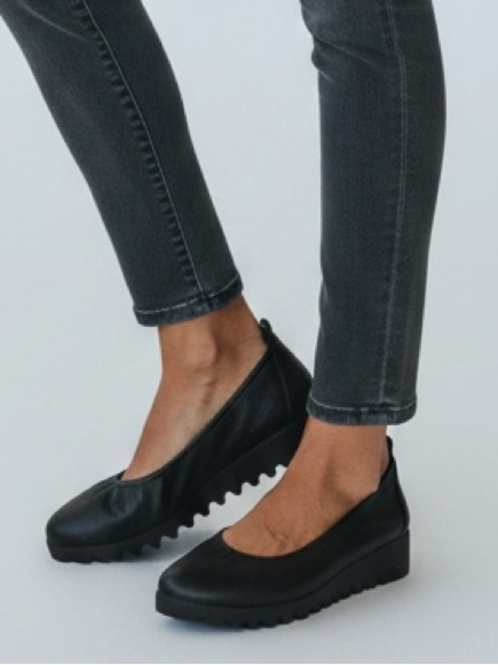 Aetrex Black Wedge Flats with Ridged Outsole